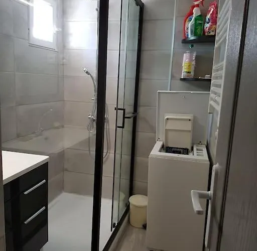 - Maison Domaine Viticole, 6 Km De La Dom wakacyjny Sigean